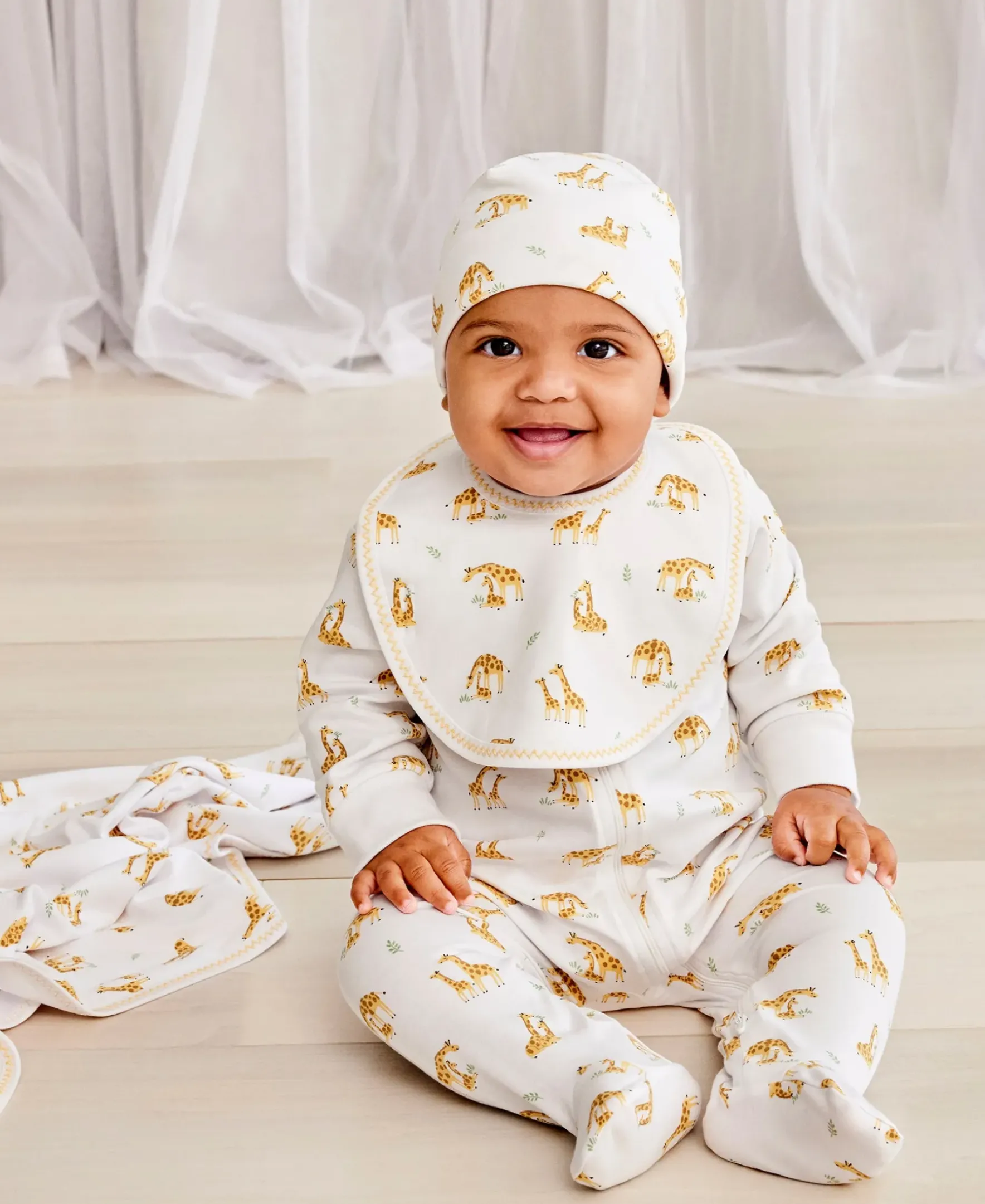 Kissy Kissy Giraffe Duo Bib> Bibs